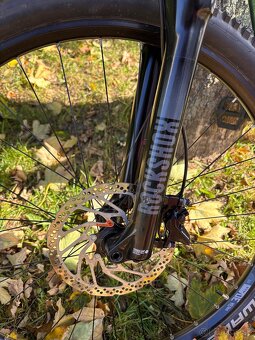 Elektrobicykel Kellys Theos R30 - 6