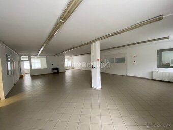 Na predaj pekný priemyselný areál na rozsiahlom pozemku aj s - 6
