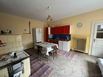 Vidiecky dom Batizovce – dvojgeneračné bývanie / investícia - 6