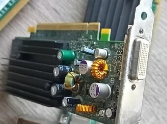 NVIDIA Quadro NVS 280 / 295, DH261 Quadro P383 - 6