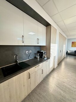 Kancelárske priestory v centre Dubnice nad Váhom - 6