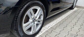 AUDI A4 QUATTRO 2.0TDI 140KW model B9 - 6