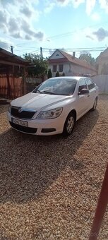 Predam škoda octavia 2 facelift - 6