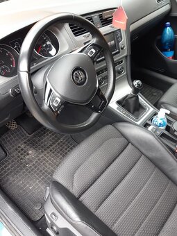 Predam vw golf 1,2 TSI 81 kw 52 000 km 2016 - 6