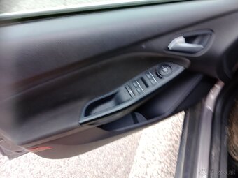 Ford Focus 1,6 ,2013 - 6