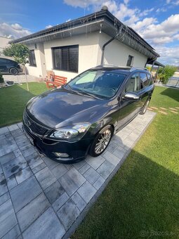 KIA Cee’d Sporty Wagon 1.6 CRDi EX - 6