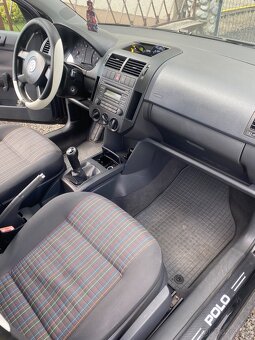 Volkswagen Polo 1.2 Benzín - 6