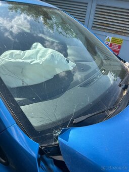 Opel Corsa na súčiastky - 6