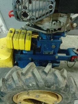 Agzat malotraktor JM5-050,lišta,pluh, těleso,jako vari - 6