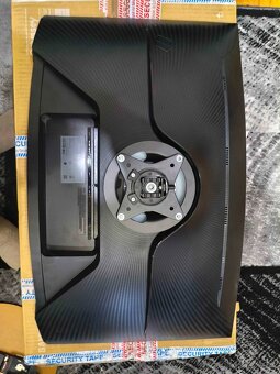 SAMSUNG G6 LS32BG650EUXEN - 6