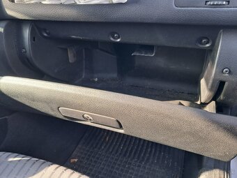 Predám diely octavia 1 combi facelift - 6