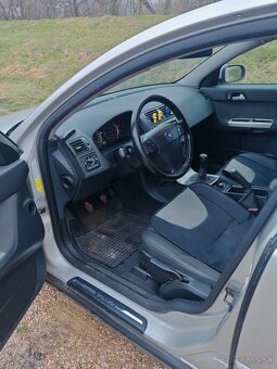 Volvo V50 - 6