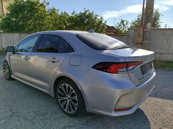 Toyota Corolla sedan 1,5i A/T r.v.2023. - 6