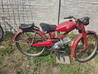 Motoguzzi - 6