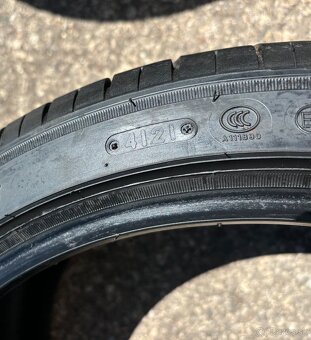 Predám letné pneumatiky R18 - 6