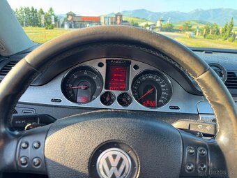 VW Passat 2.0TDi - 6