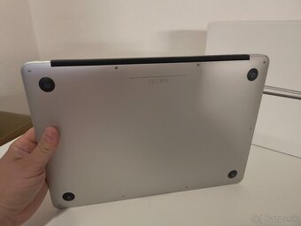 MacBook Air A1466 - 6