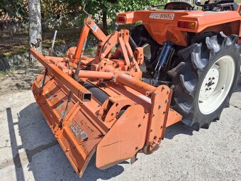Malotraktor Hinomoto N249 - 6