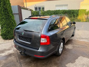 Škoda Octavia Combi 2.0 TDI CR DPF Ambiente - 6