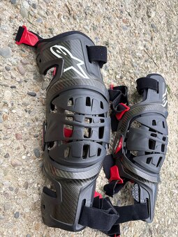 ALPINESTARS ortezy carbon - 6