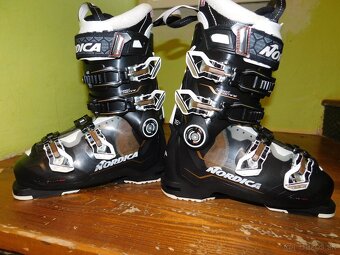Nordica č-40+ - 6