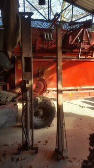 žeriav na traktor - 6