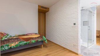 Na predaj 4 izobová luxusná vila s wellnesom a s bazénom - 6