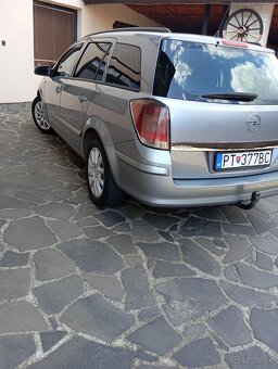 Opel Astra Combi 2006 - 6