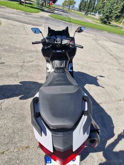 Predám Yamaha T - Max 560 - 6