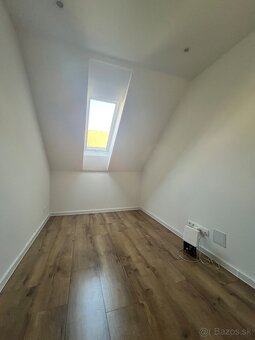 PRENÁJOM 2-izbový byt Piešťany - centrum - 6
