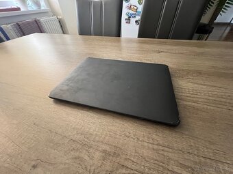 Macbook Air 13" M1 Strieborný SK - 6
