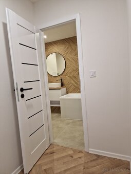 Moderný 2.izbový +kk byt Zupkova - 6