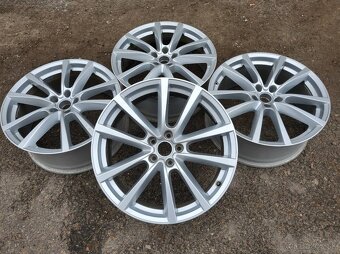 sada originálních alu kol Volkswagen 5x112 - 6