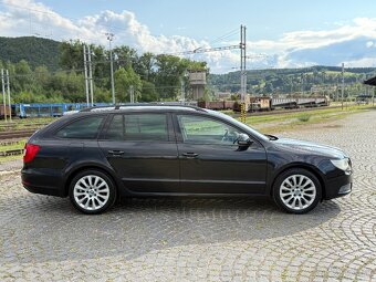 Škoda Superb Combi 1.6 TDI 77kW 2011 - 6