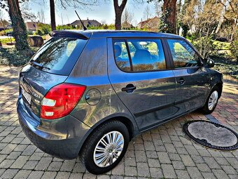 Škoda Fabia lI 1.2 TSI (63kW) r.v. 5/2012 Top stav - 6