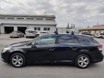 Toyota Avensis - 6
