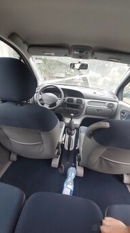 renault scenic - 6
