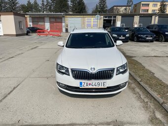 Skoda Superb 4x4 DSG Elegance 12/2013 - 6