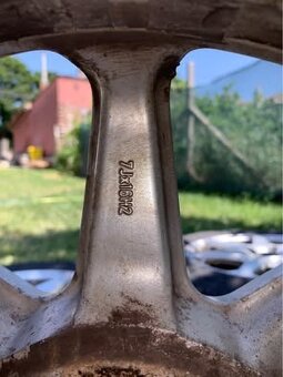 Predám disky 7Jx16H2 ET45, 5/112 s pneumatikami 205/55 R16 - 6