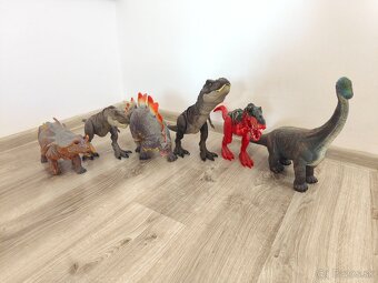 Dinosaury - 6