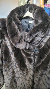 Kožuch dlhý umelý - 6