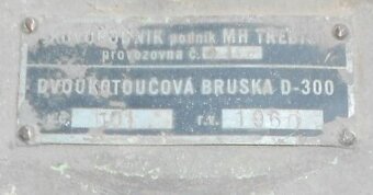 Bruska dvoukotoučová D-300 - 6