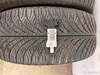 215/55R17 Good year celoročné - 6
