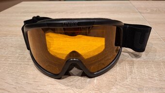 Lyžiarska prilba - 6