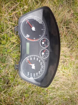 Ford FOCUS Mk2 1.8tdci - 6