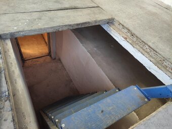 Predám garáž na C I - 6