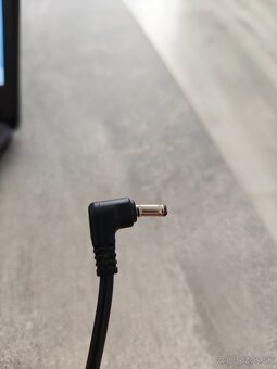 UMAX VisionBook N12R - 6