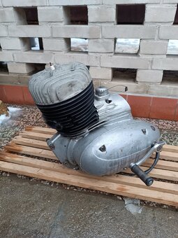 Motor Jawa 250, typ 559 panelka - 6