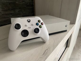 Xbox One S 500Gb - TOP STAV - 6