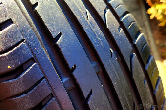 alu R17 5x100 bicolor, orig. Audi A1, pneu 215/40 - 6